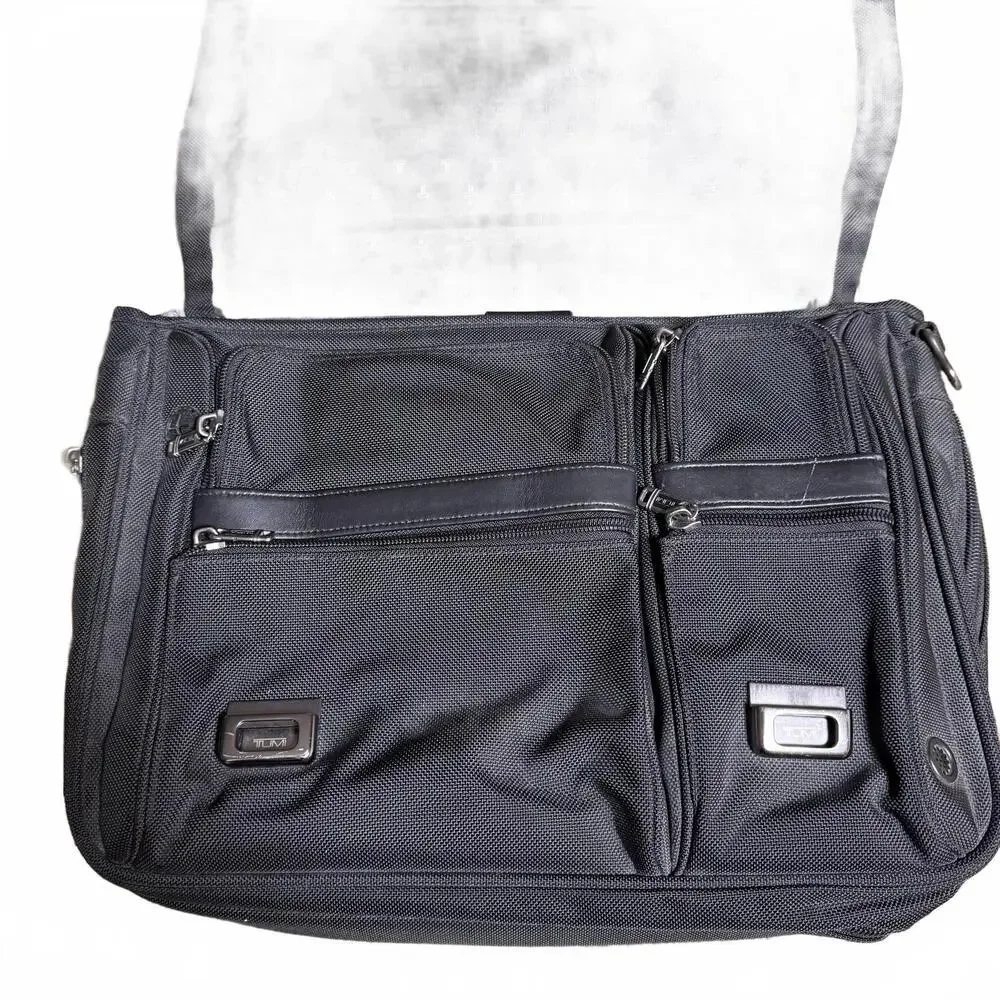 Tumi alpha tech